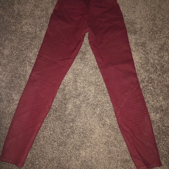 NWT Guess pants - Picture 2 of 6